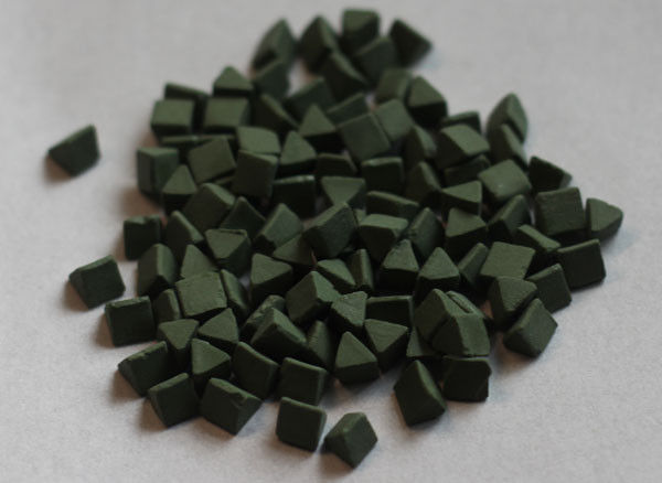 Зеленый цвет керамический/средства фарфора полируя для deburring/descalling